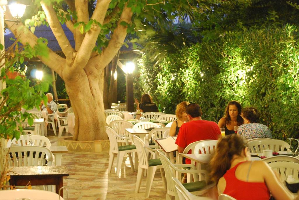 Hostal Mi Campana Denia Ngoại thất bức ảnh