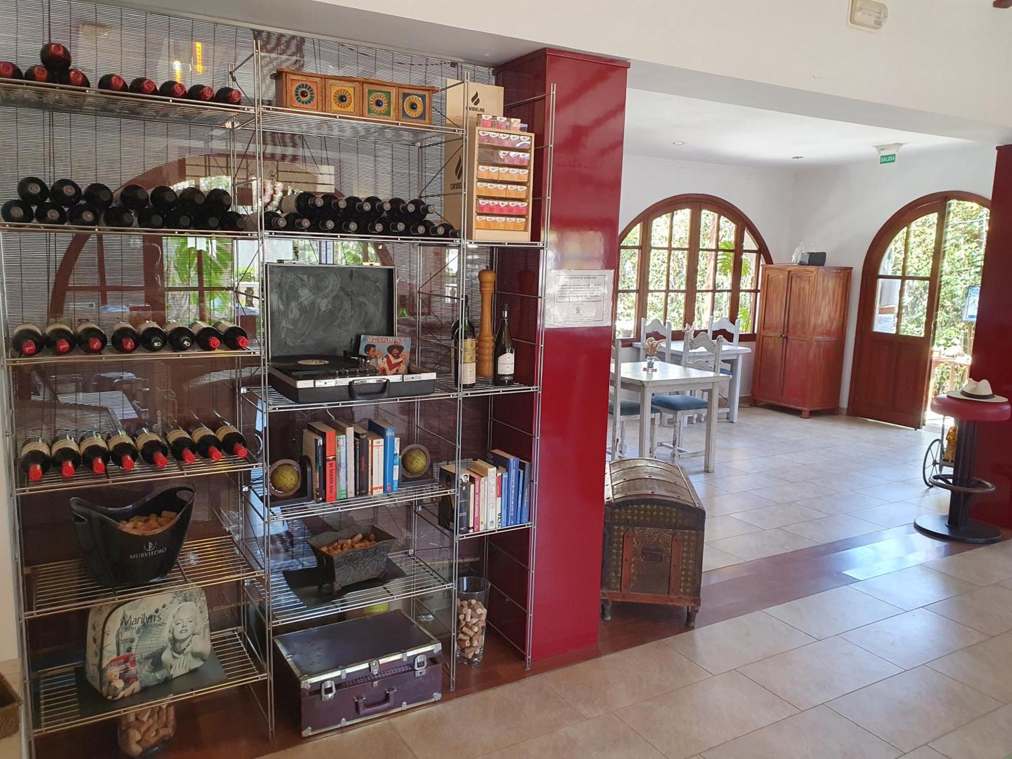 Hostal Mi Campana Denia Ngoại thất bức ảnh