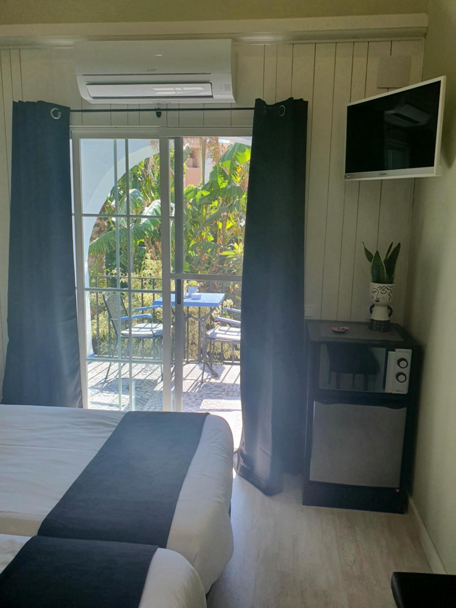 Hostal Mi Campana Denia Ngoại thất bức ảnh